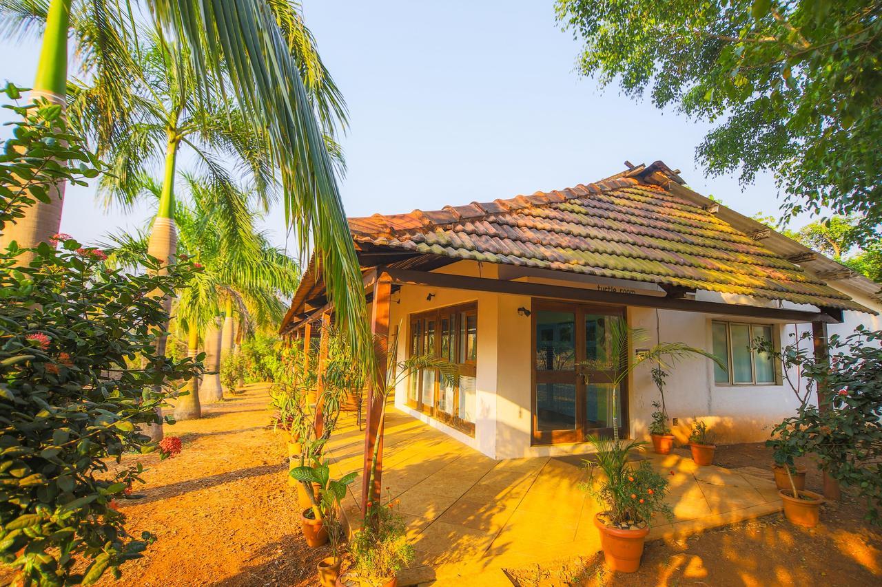 V Resorts Mahua Bagh Murud Nandgaon  Exterior photo